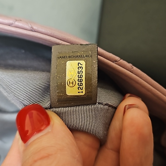 CHANEL Bicolor CC Chain Flap Bag Quilted Lambskin Pink and Eggplant Color - Picture 13 of 17